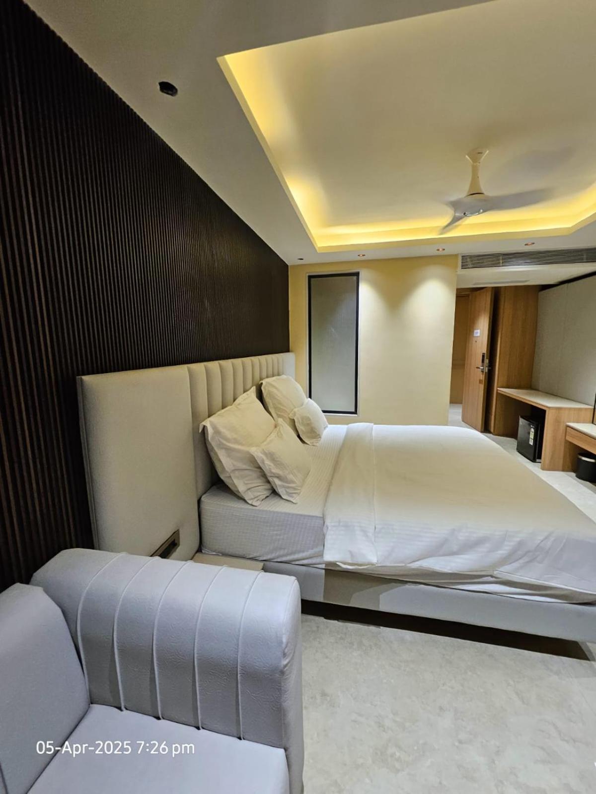 The Grand Suncity Hotel & Resorts Бхопал Экстерьер фото