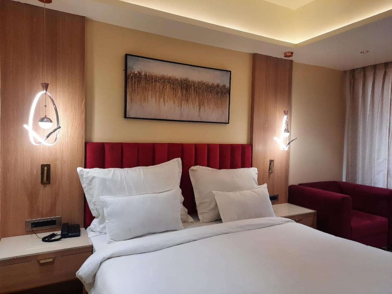 The Grand Suncity Hotel & Resorts Бхопал Экстерьер фото